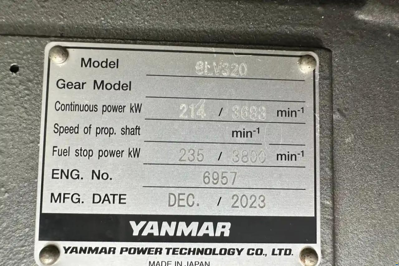 Leopard 40 Powercat