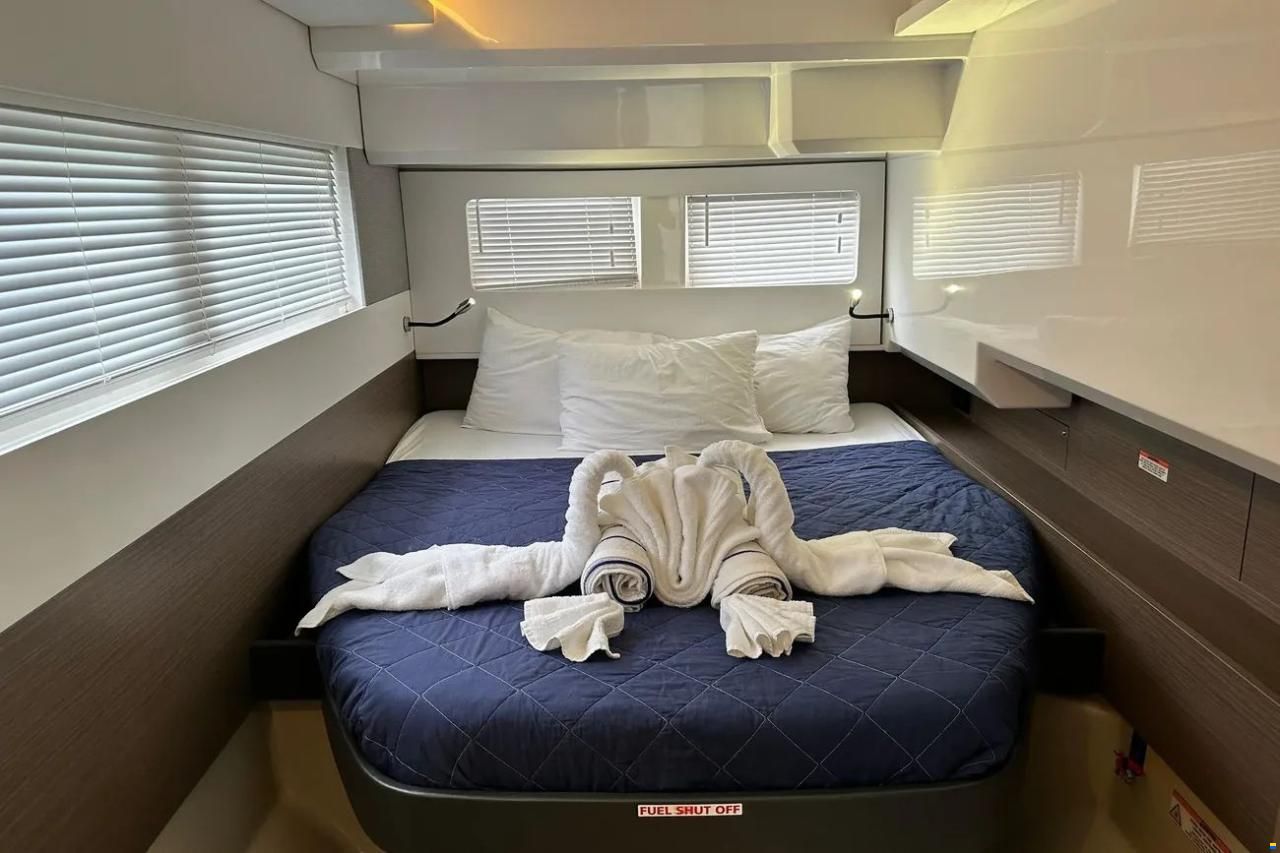 Leopard 40 Powercat