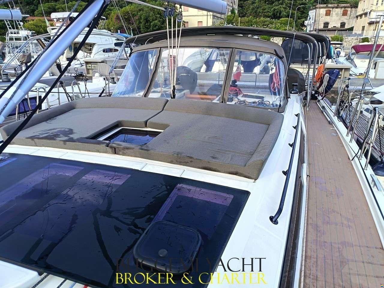 Dufour 470