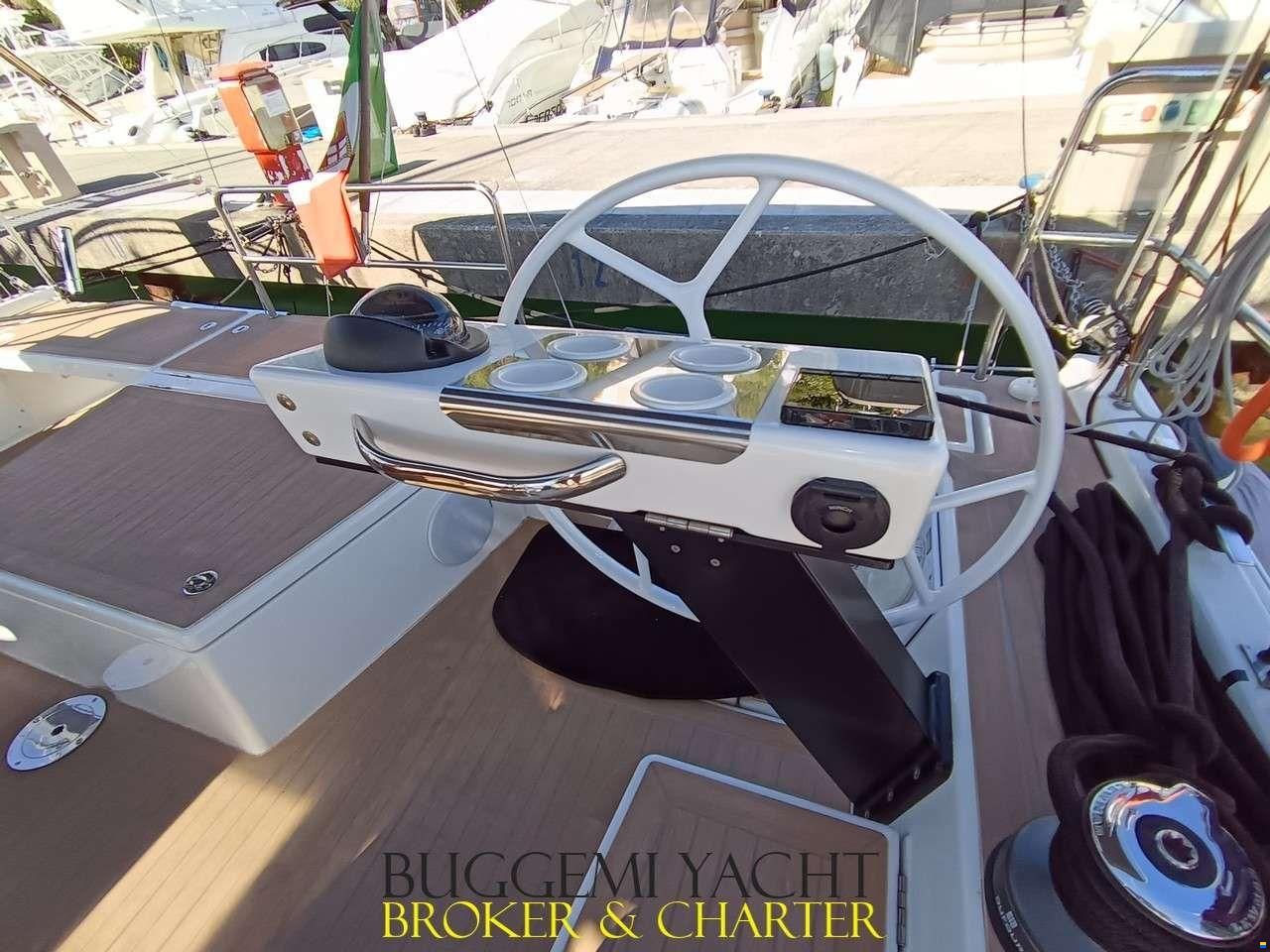 Dufour 470