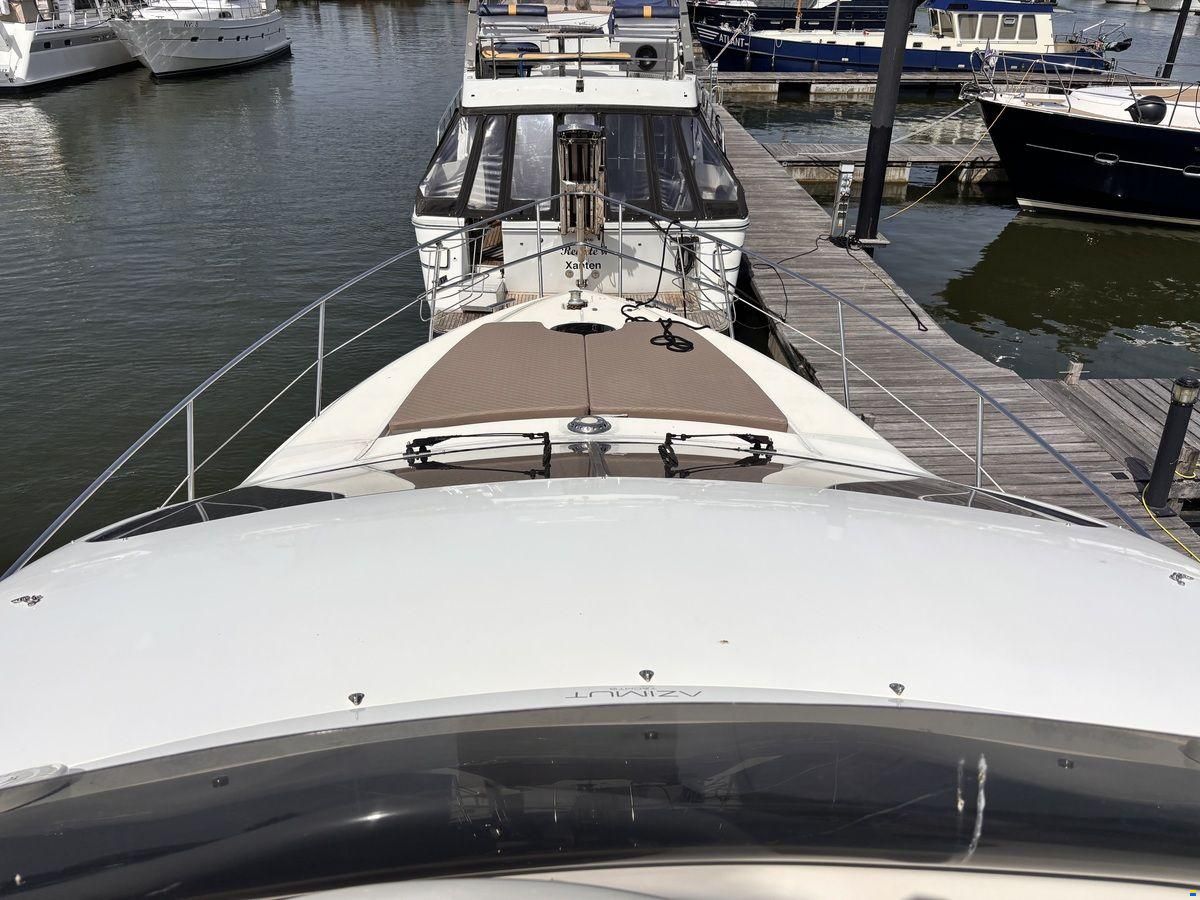 Azimut 46 Fly