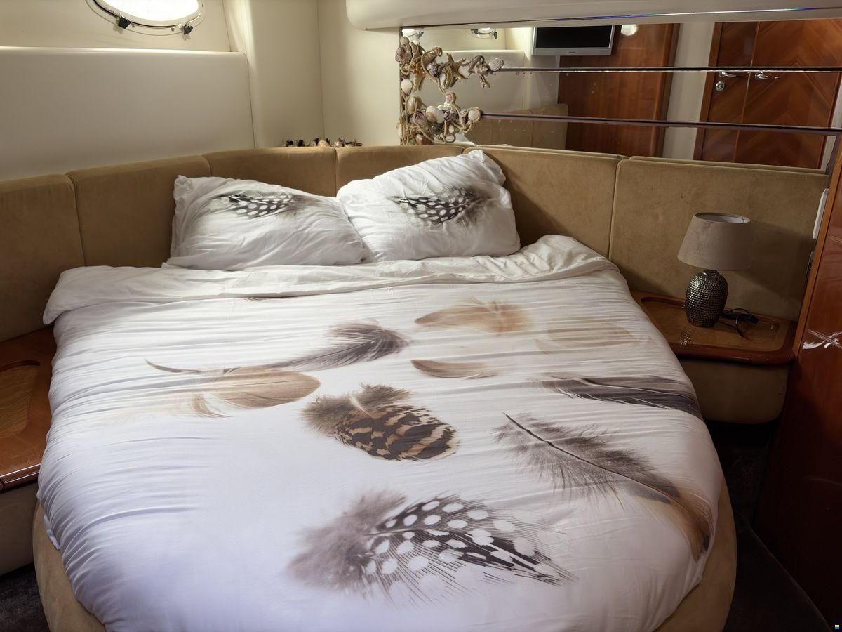 Azimut 46 Fly