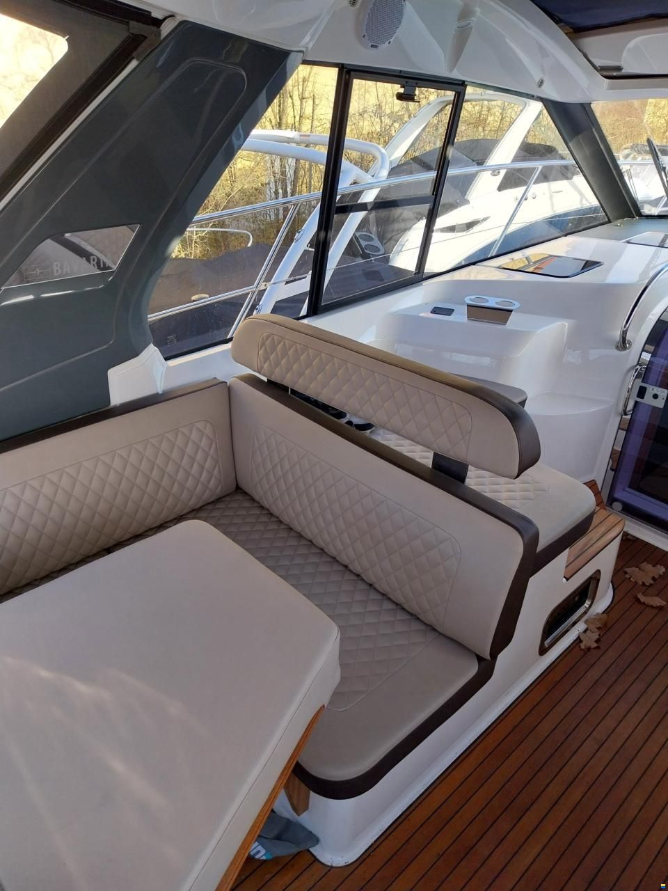 Bavaria S33 HT