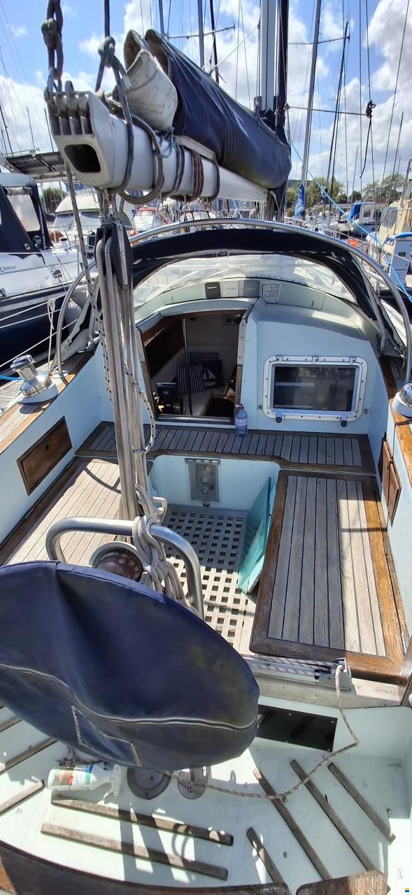 Camper & Nicholsons Camper Nicholson 35