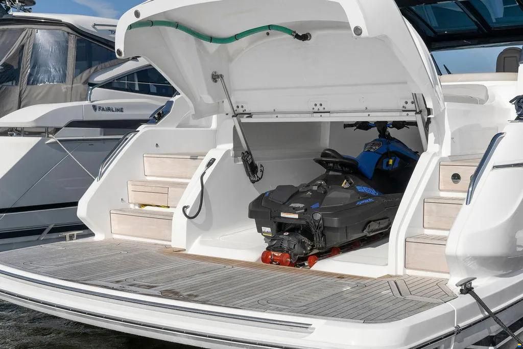 Princess V50 Open
