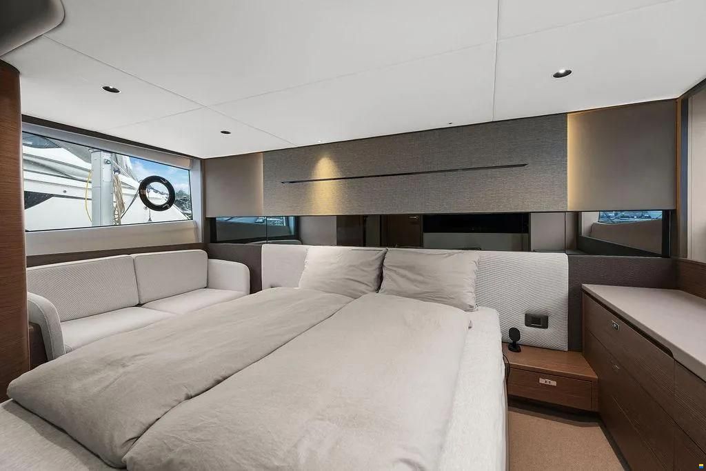 Princess V50 Open