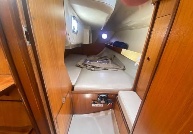 Beneteau Oceanis 320