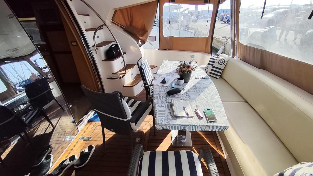 Majesty 56