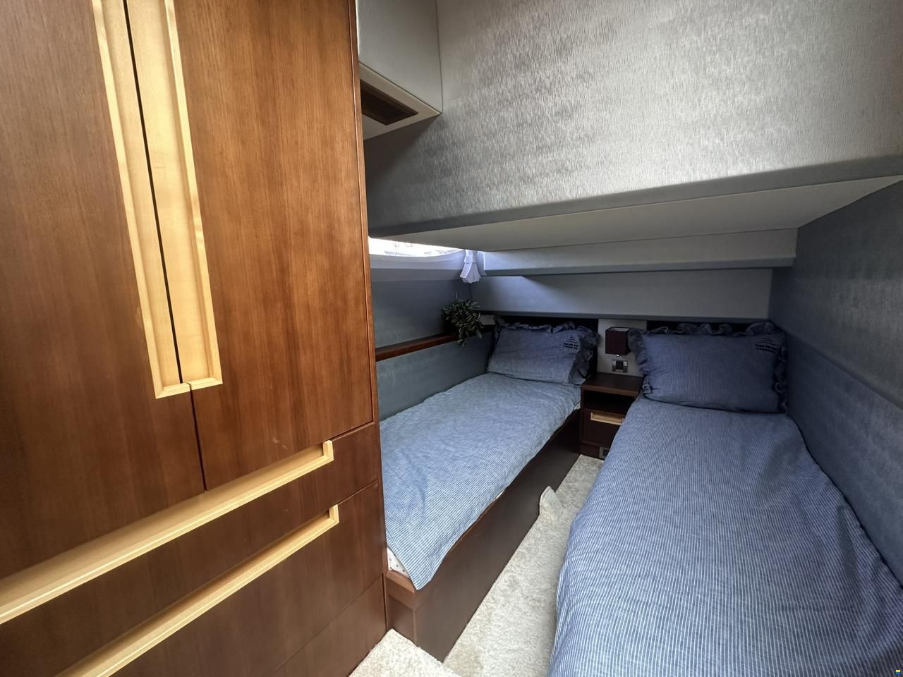 Galeon 430 HTC