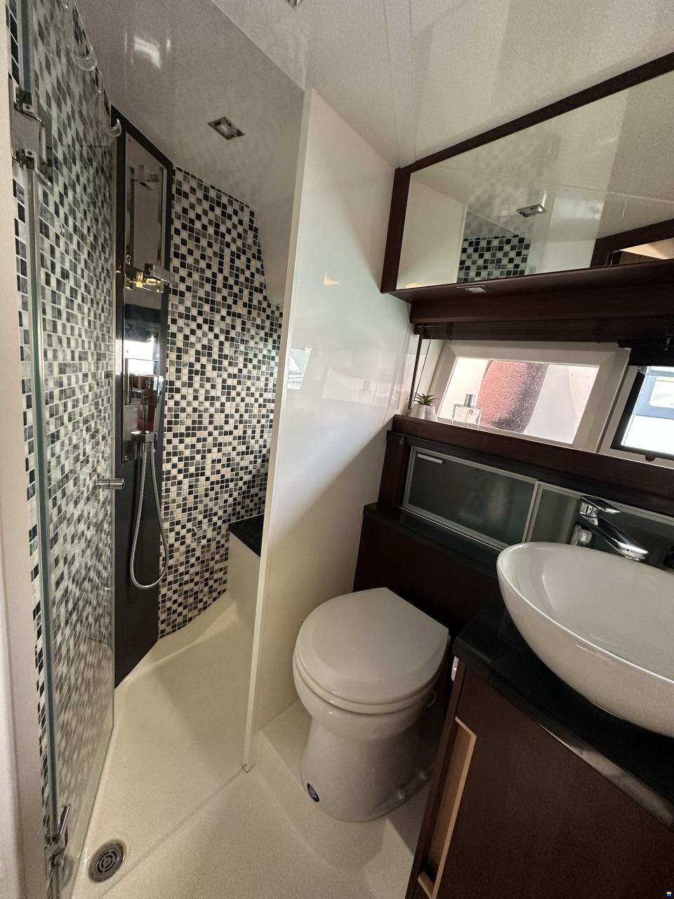 Galeon 430 HTC