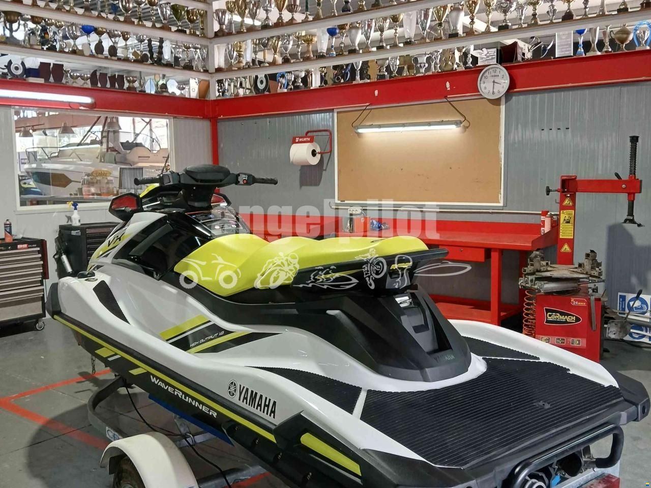 Yamaha VX