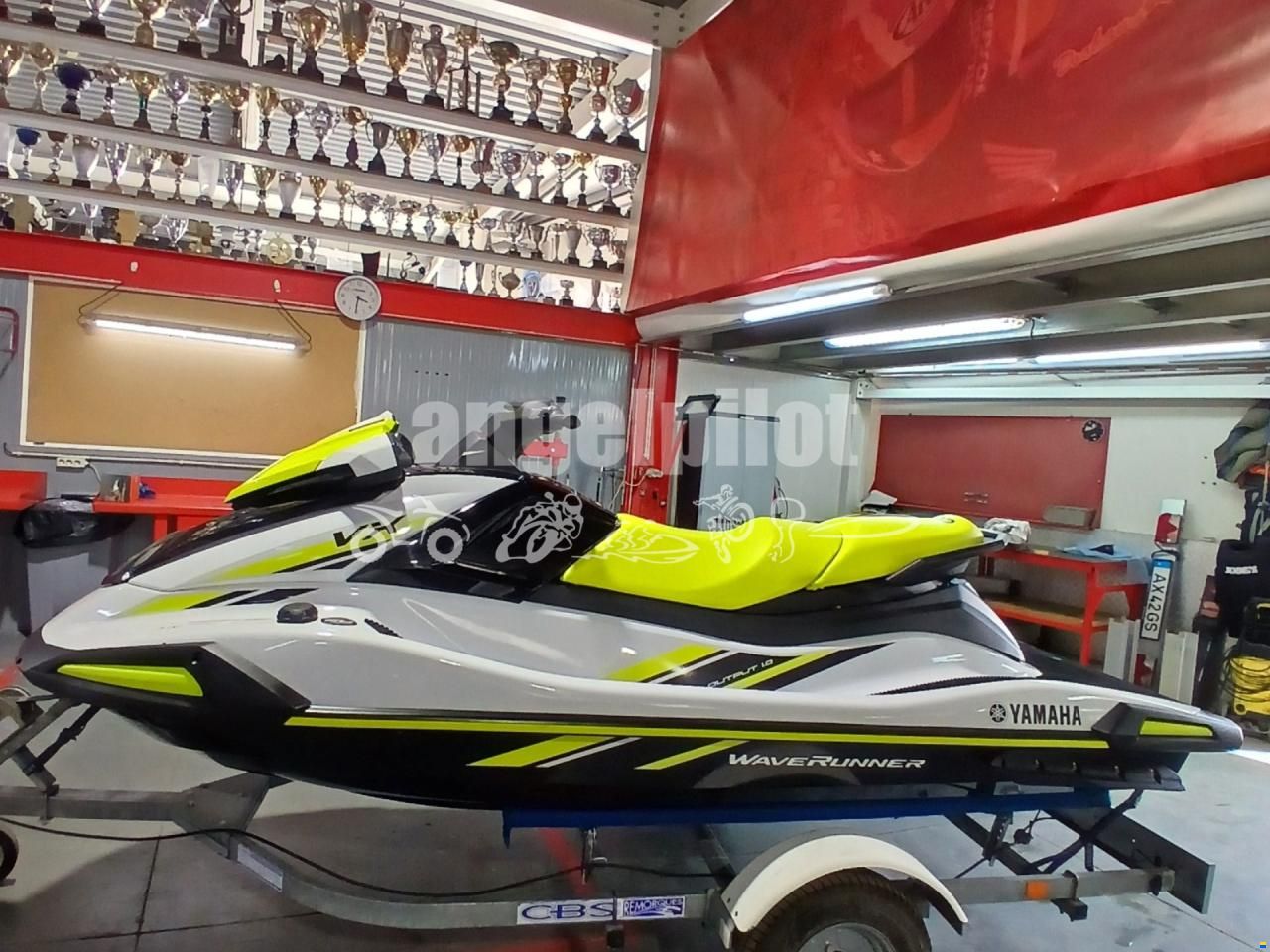 Yamaha VX