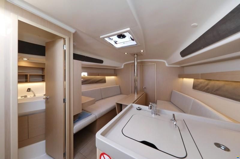 Beneteau Oceanis 34.1