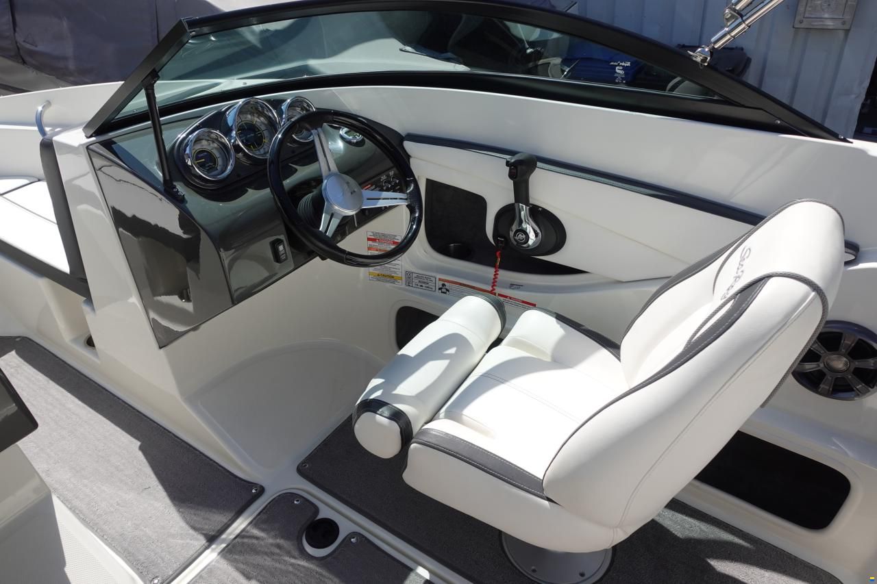 Sea Ray 190 Sport & Trailer (2. Hand)