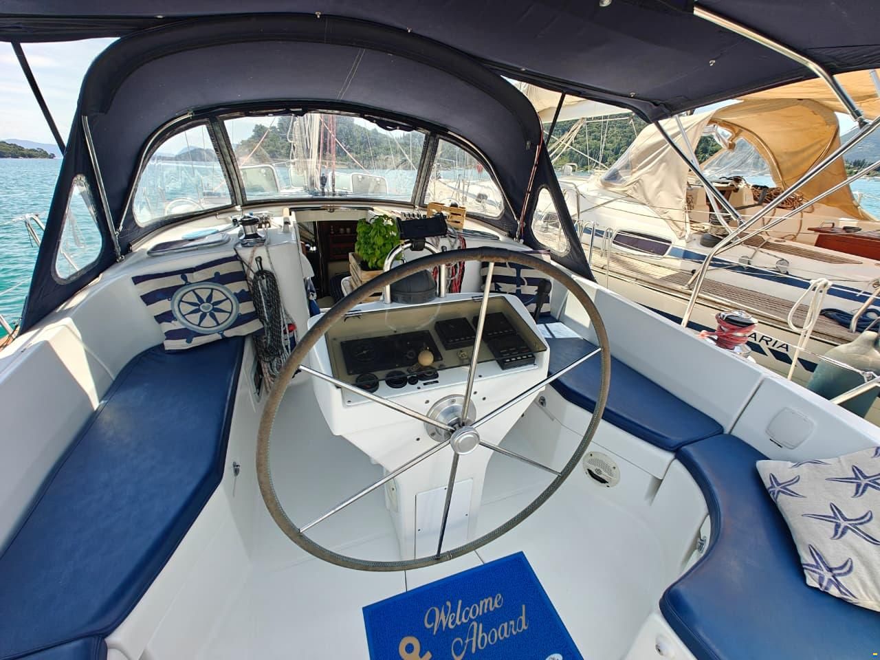 Beneteau Oceanis Clipper 411