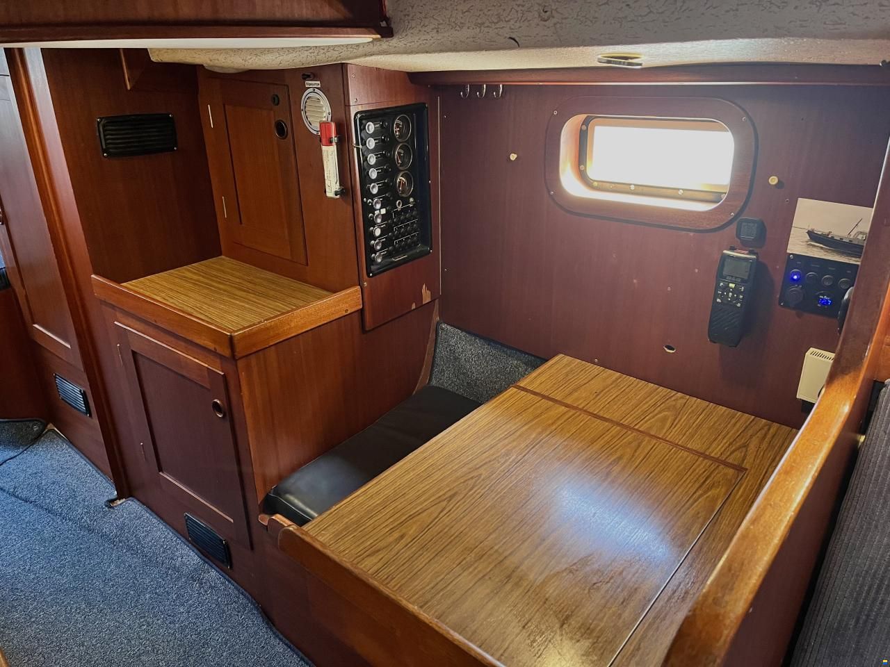 Hallberg-Rassy 352