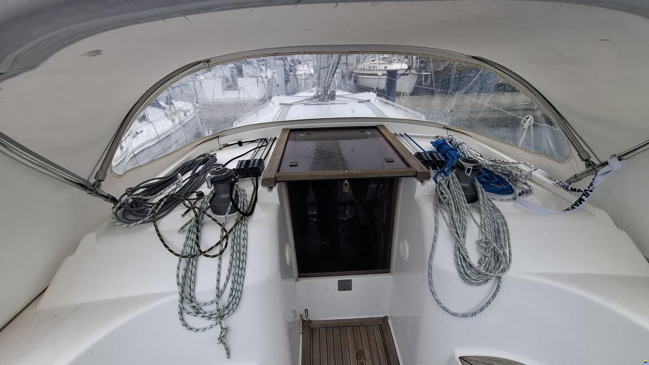 Hanse 320