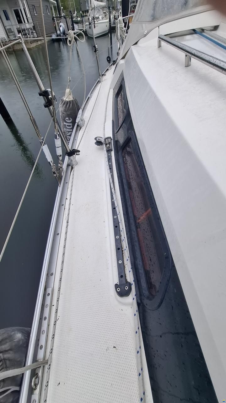 Hanse 320