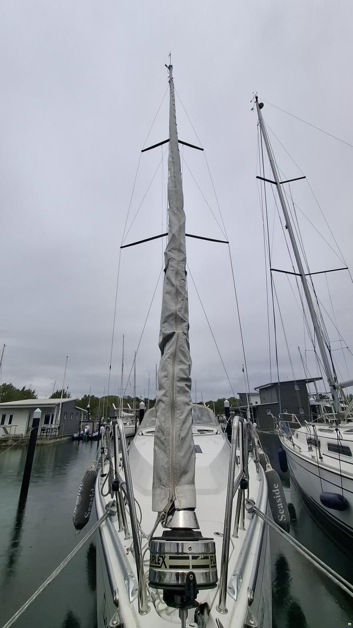 Hanse 320