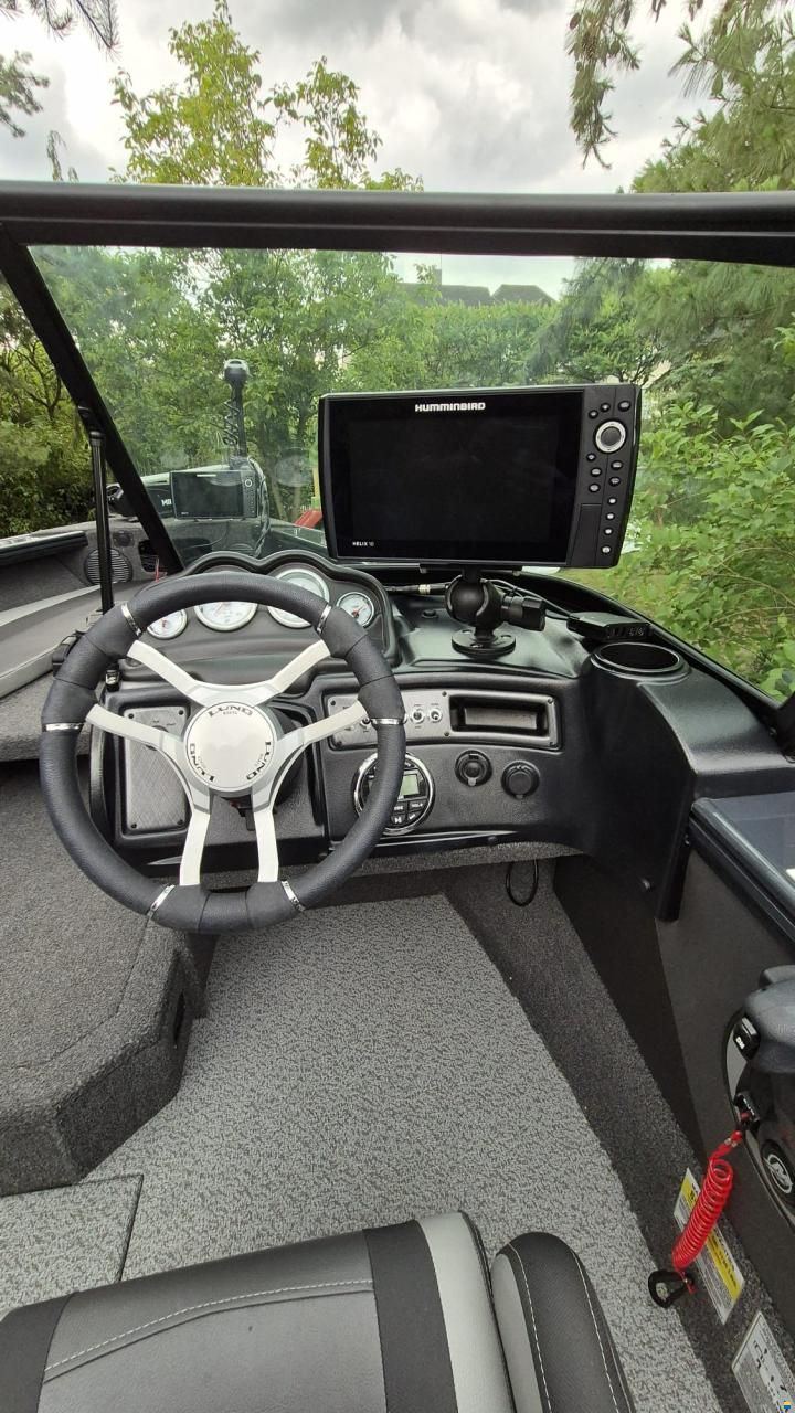 Lund 1875 Crossover XS