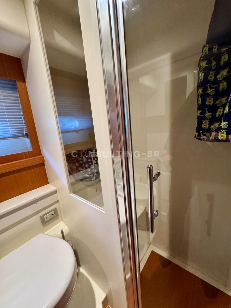 Ferretti 530