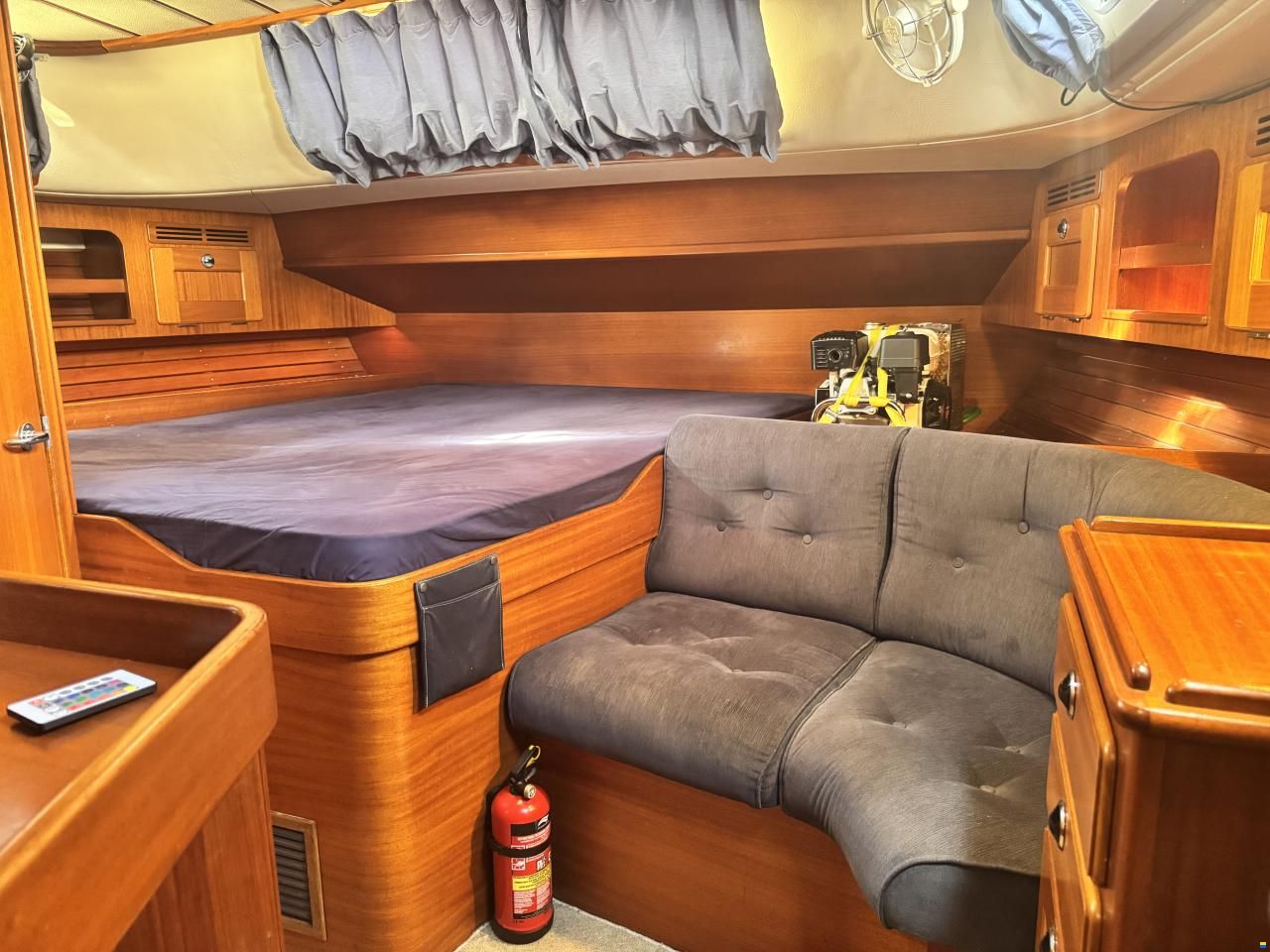 Hallberg-Rassy 43