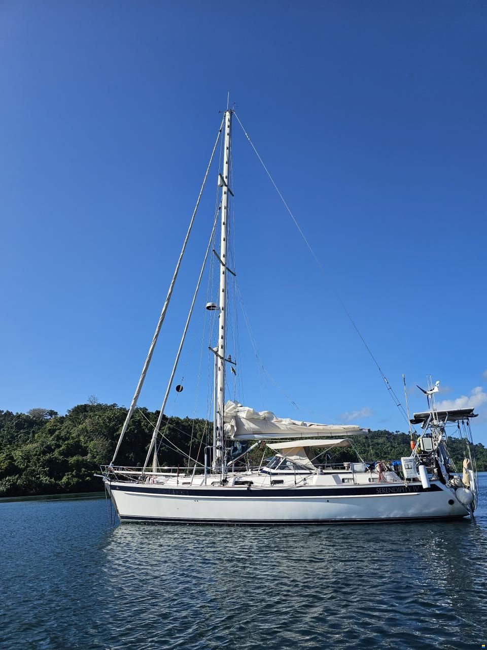 Hallberg-Rassy 43