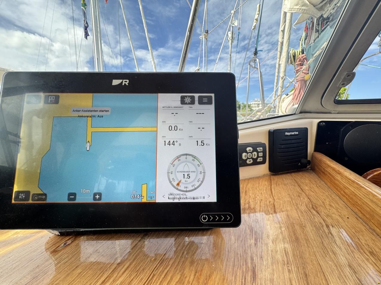 Hallberg-Rassy 43