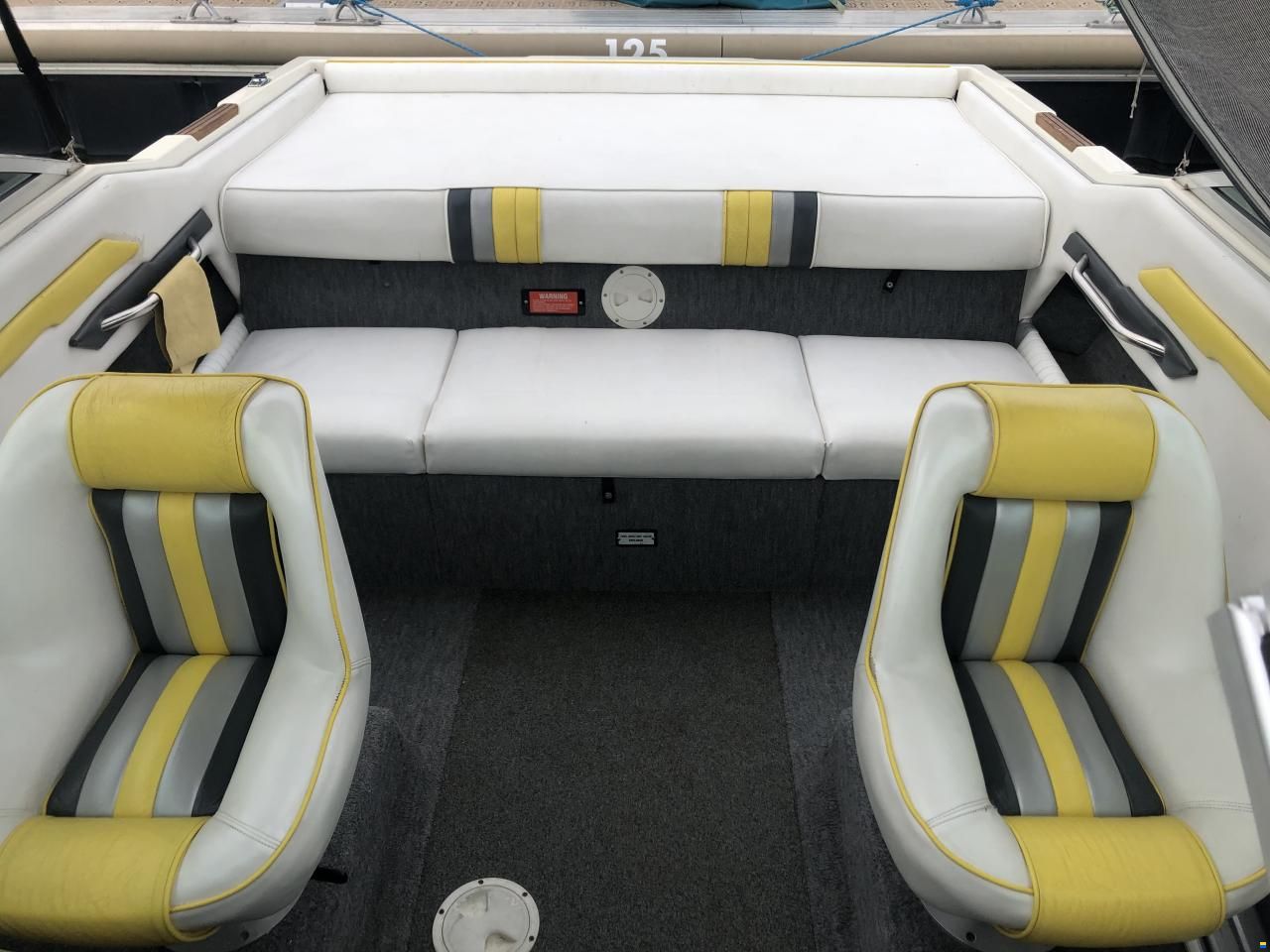 Sea Ray CC 200
