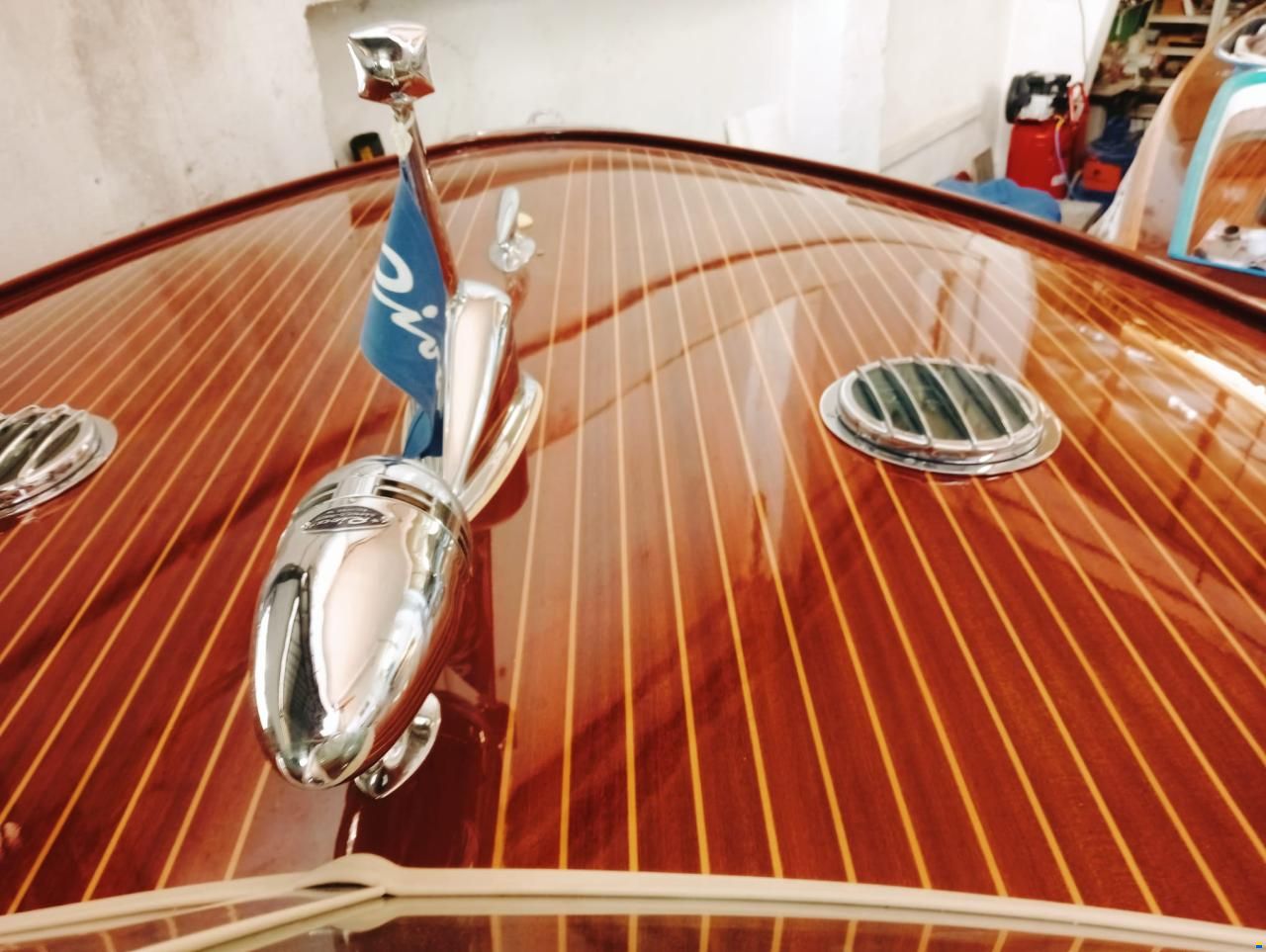 Riva Tritone