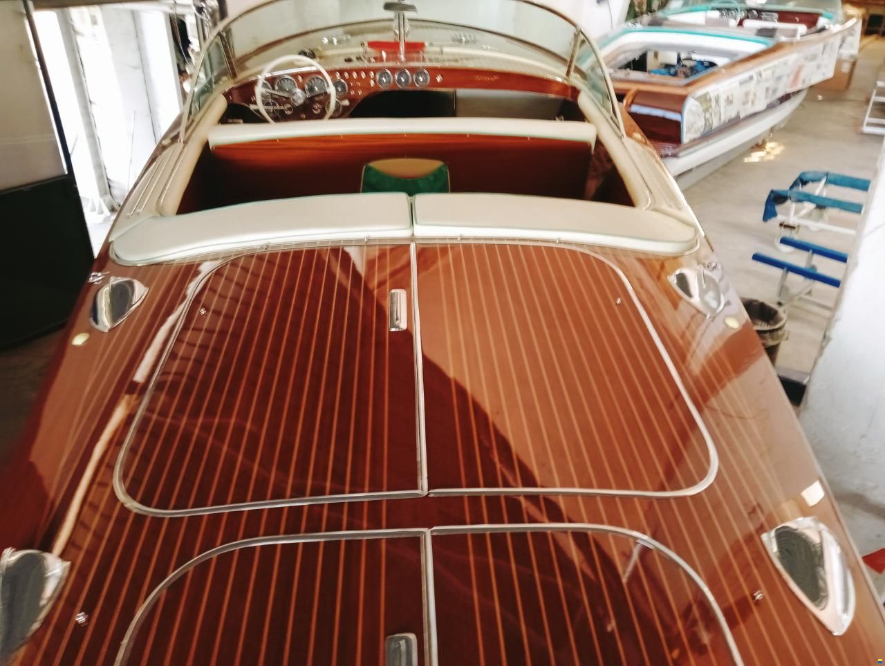 Riva Tritone