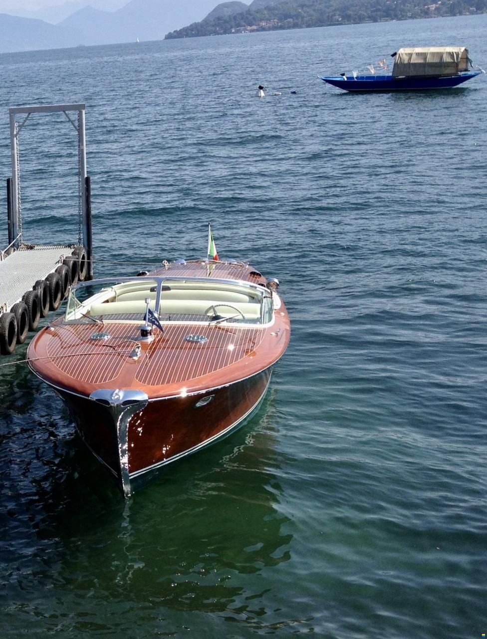 Riva Tritone