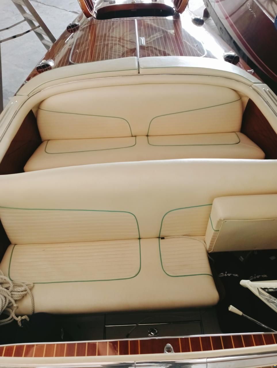 Riva Tritone