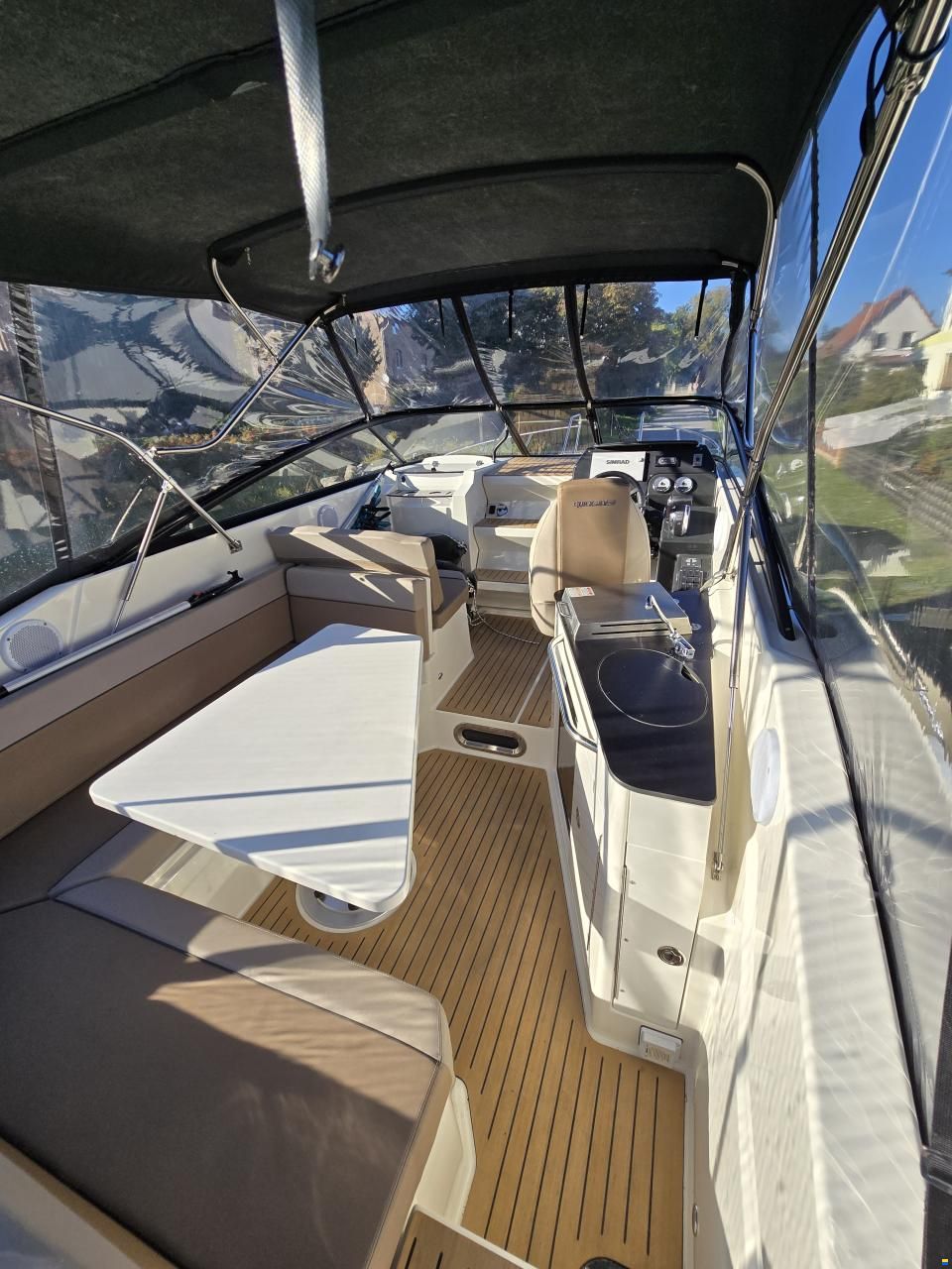 Quicksilver 805 Cruiser