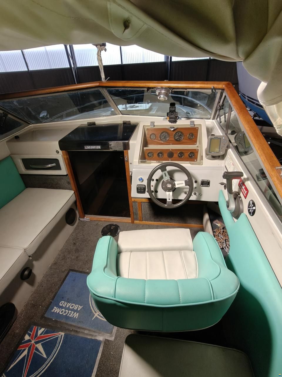 Chris Craft Scorpion 230