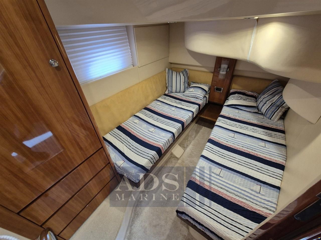 Azimut 42 Fly