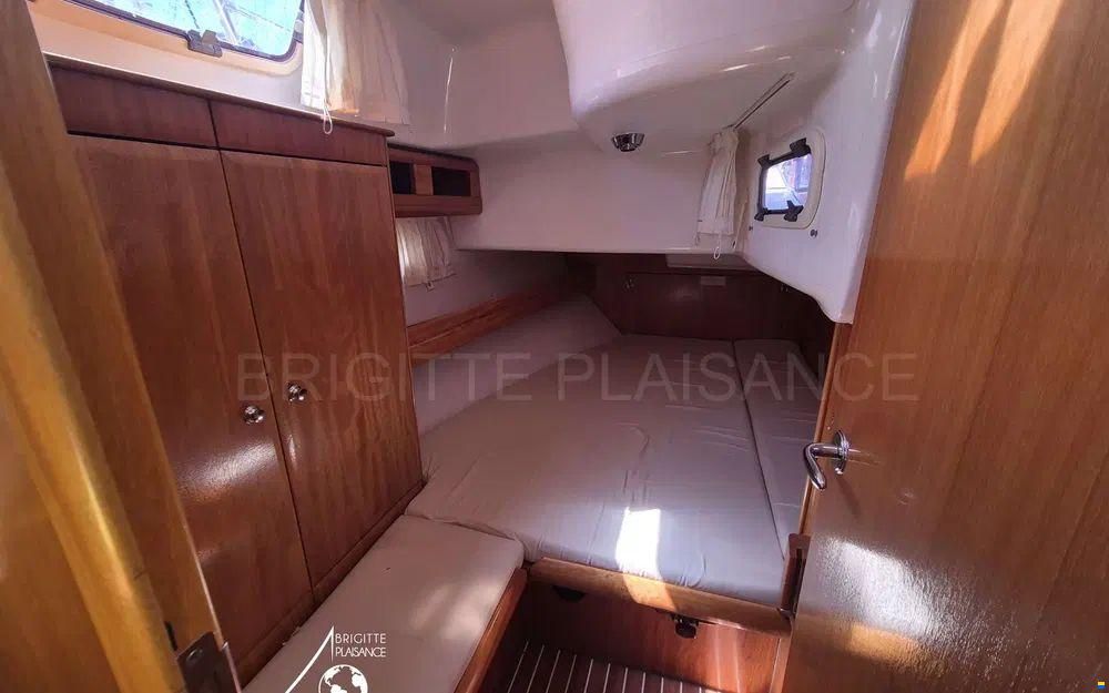 Bavaria 42 cruiser