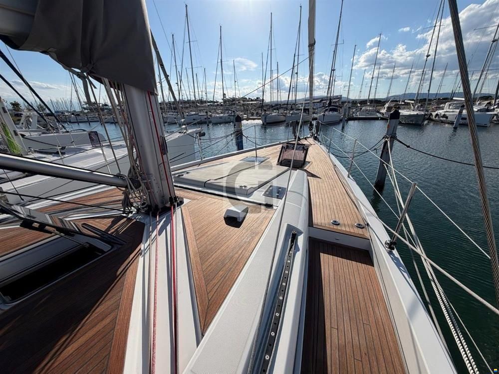 Beneteau Oceanis Yacht 54