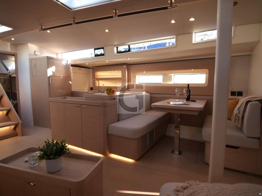 Beneteau Oceanis Yacht 54
