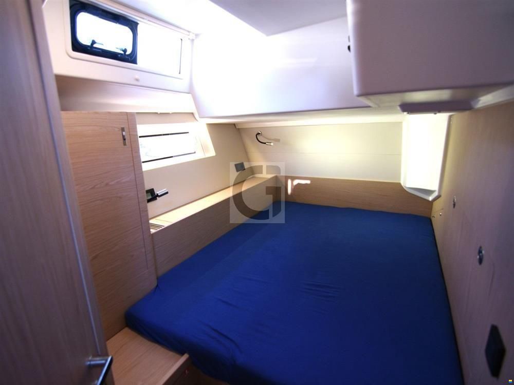 Beneteau Oceanis Yacht 54