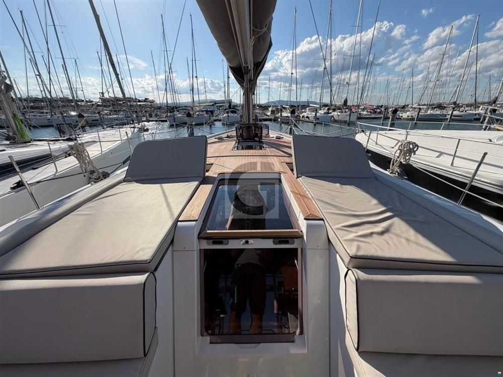 Beneteau Oceanis Yacht 54