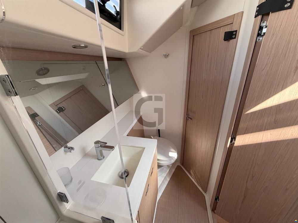 Beneteau Oceanis Yacht 54