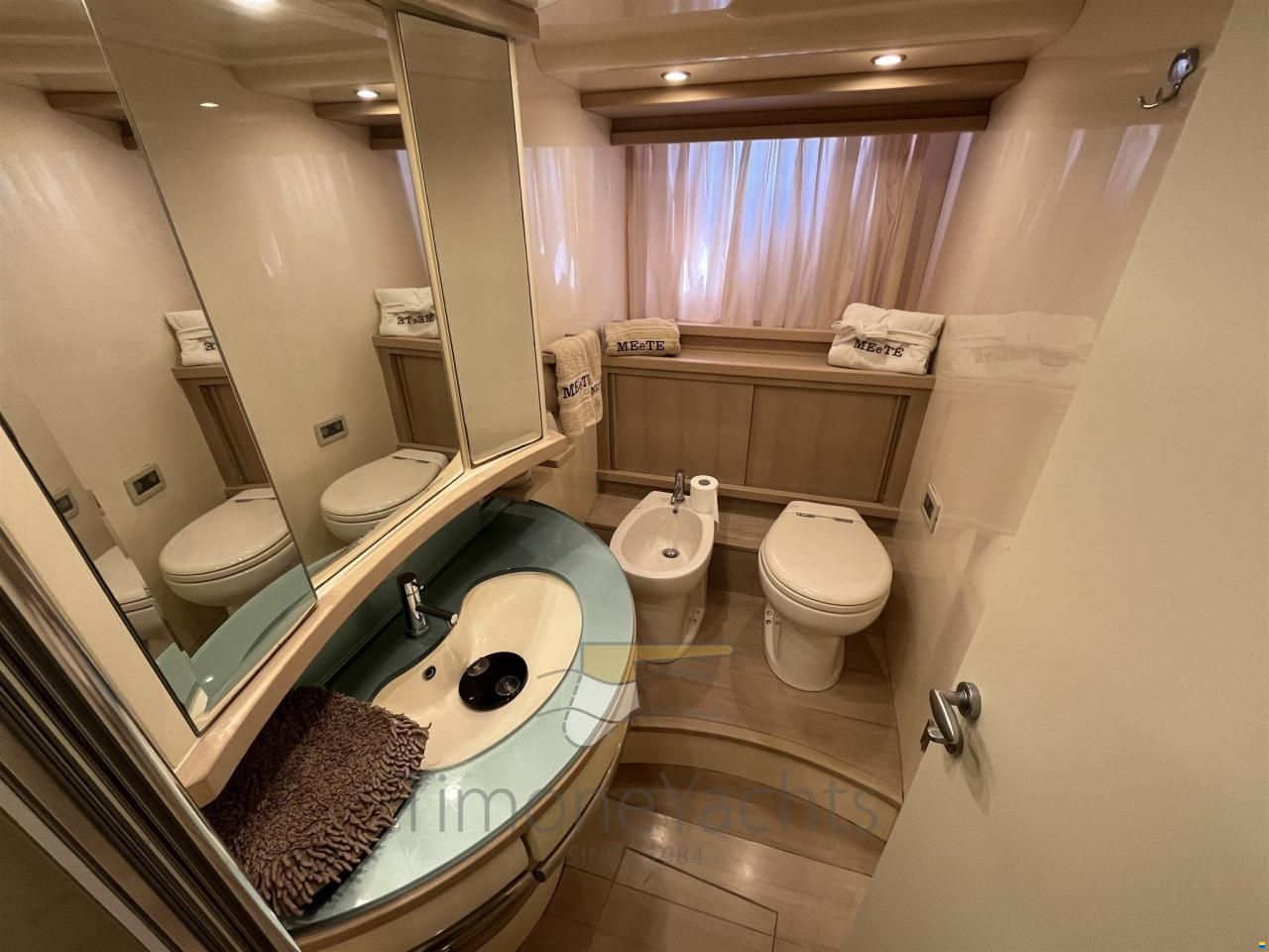 Azimut 62 Fly