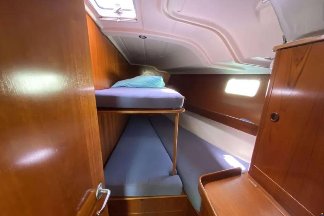 Beneteau Oceanis 440