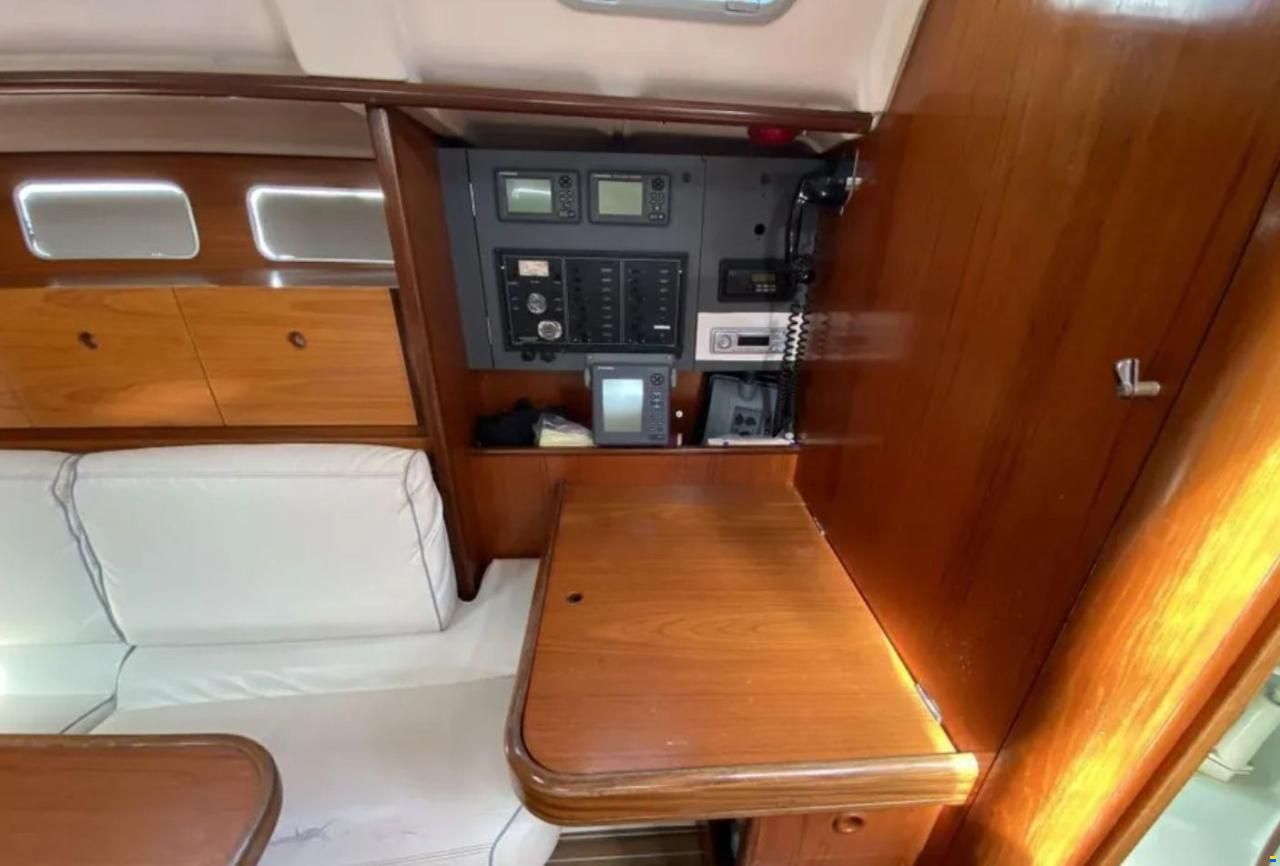 Beneteau Oceanis 440