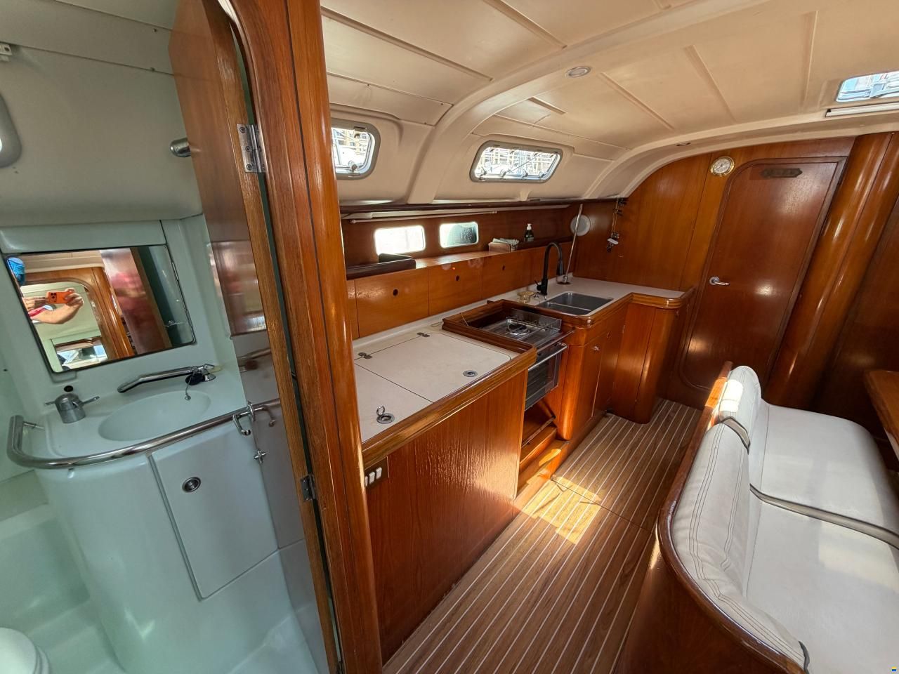 Beneteau Oceanis 440