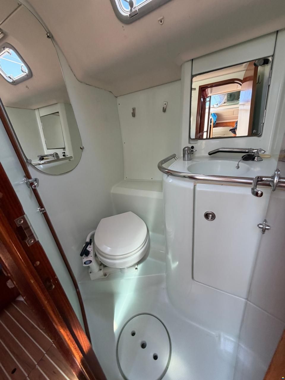 Beneteau Oceanis 440