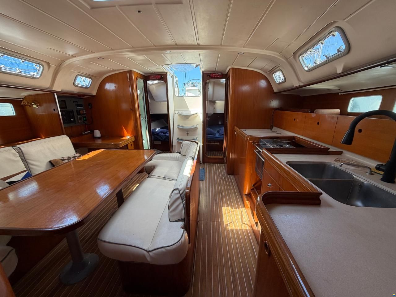 Beneteau Oceanis 440