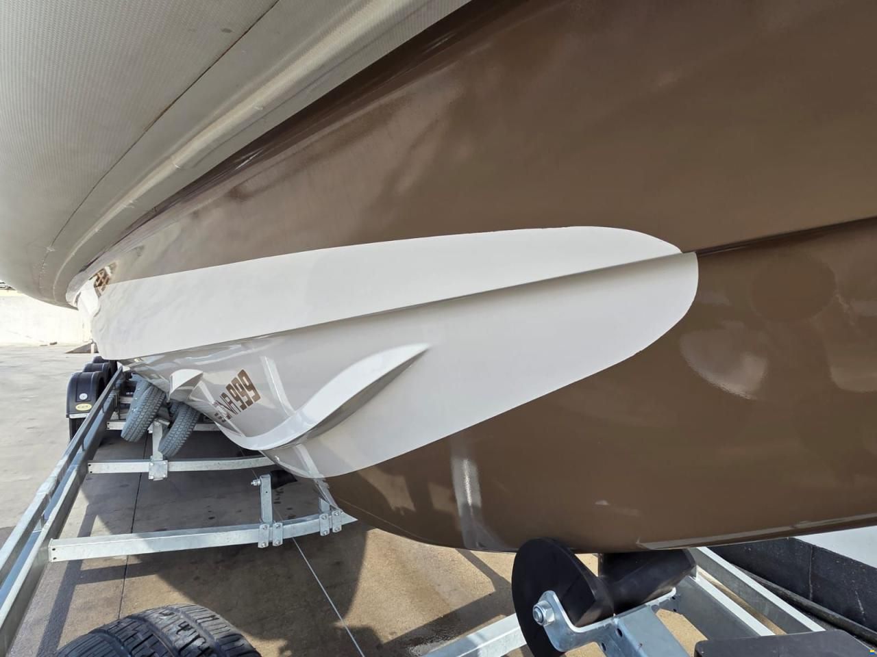 Technohull SEADNA999