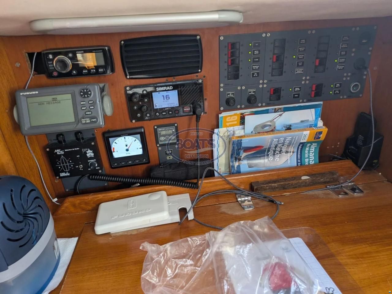 Gibert Marine GIB SEA 302 DI